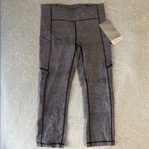 SEAWHEEZE Lululemon leggings | Size 6